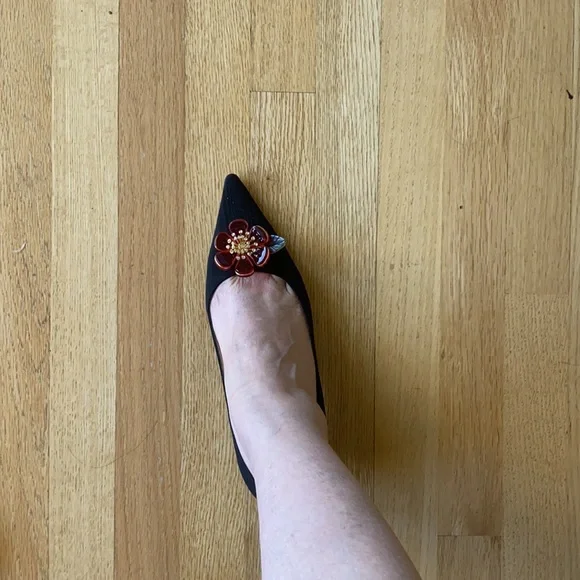 Jimmy Choo kitten heel shoes with 3D acrylic flowers with Swarovski crystals - Picture 7 of 7